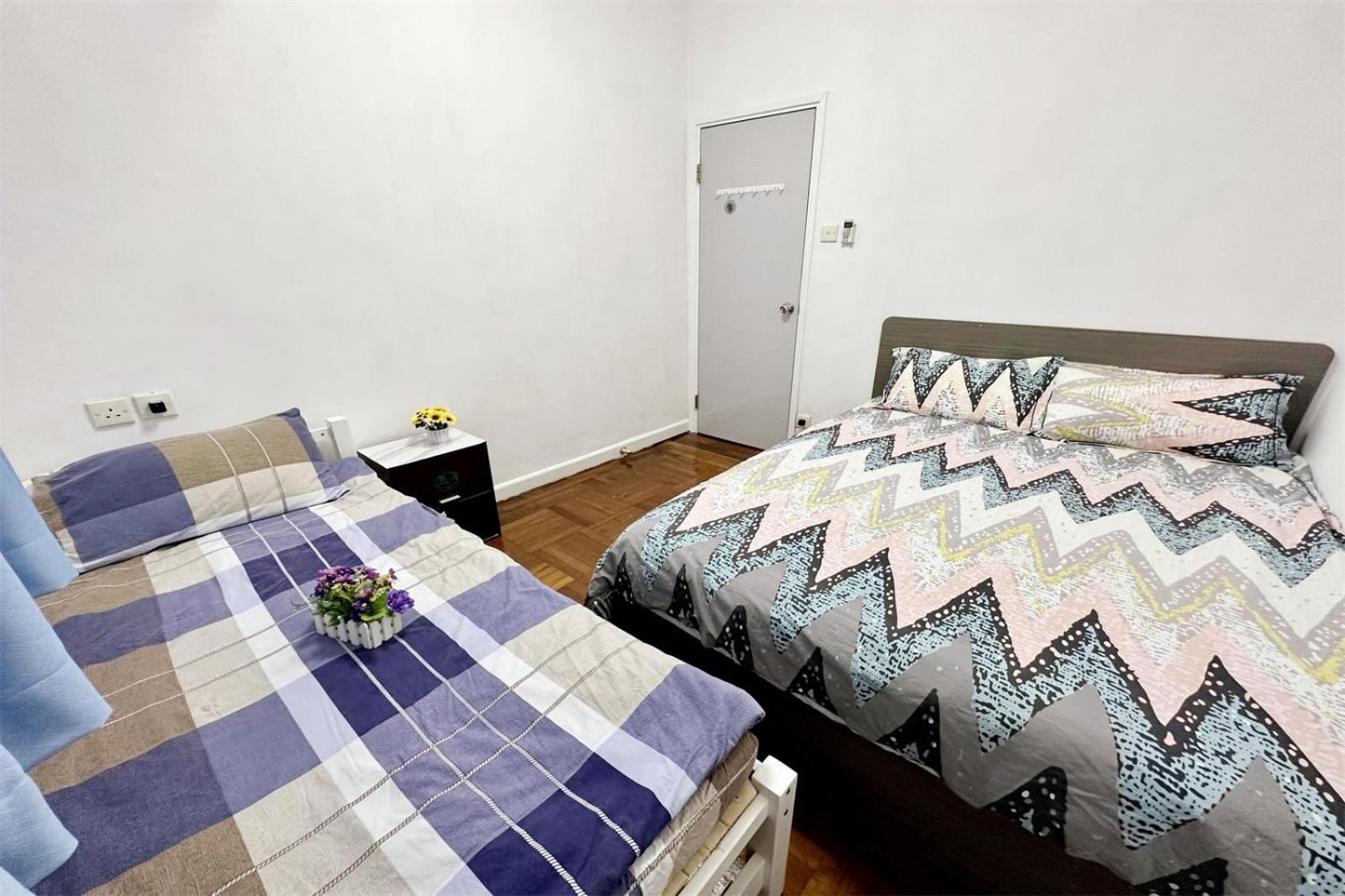 Fantastic Queen Beds, 4Rms Beside Mtr Grand 14Ppls 2 Bathrm Гонконг Экстерьер фото